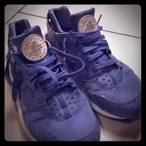 Nike Huarache Sneakers